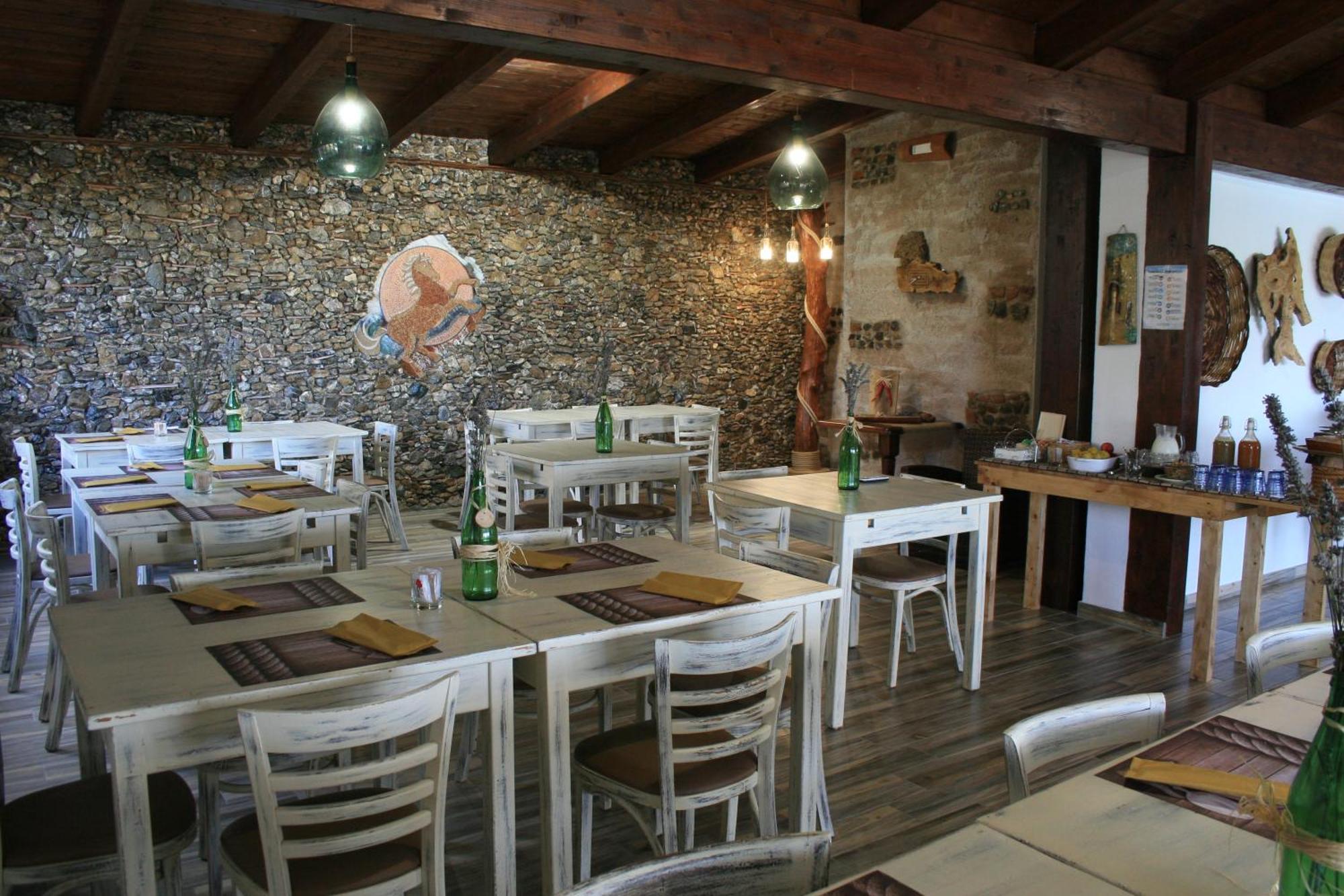Il Podere Dell'Angelo Old Country House Белведере Маритимо Екстериор снимка