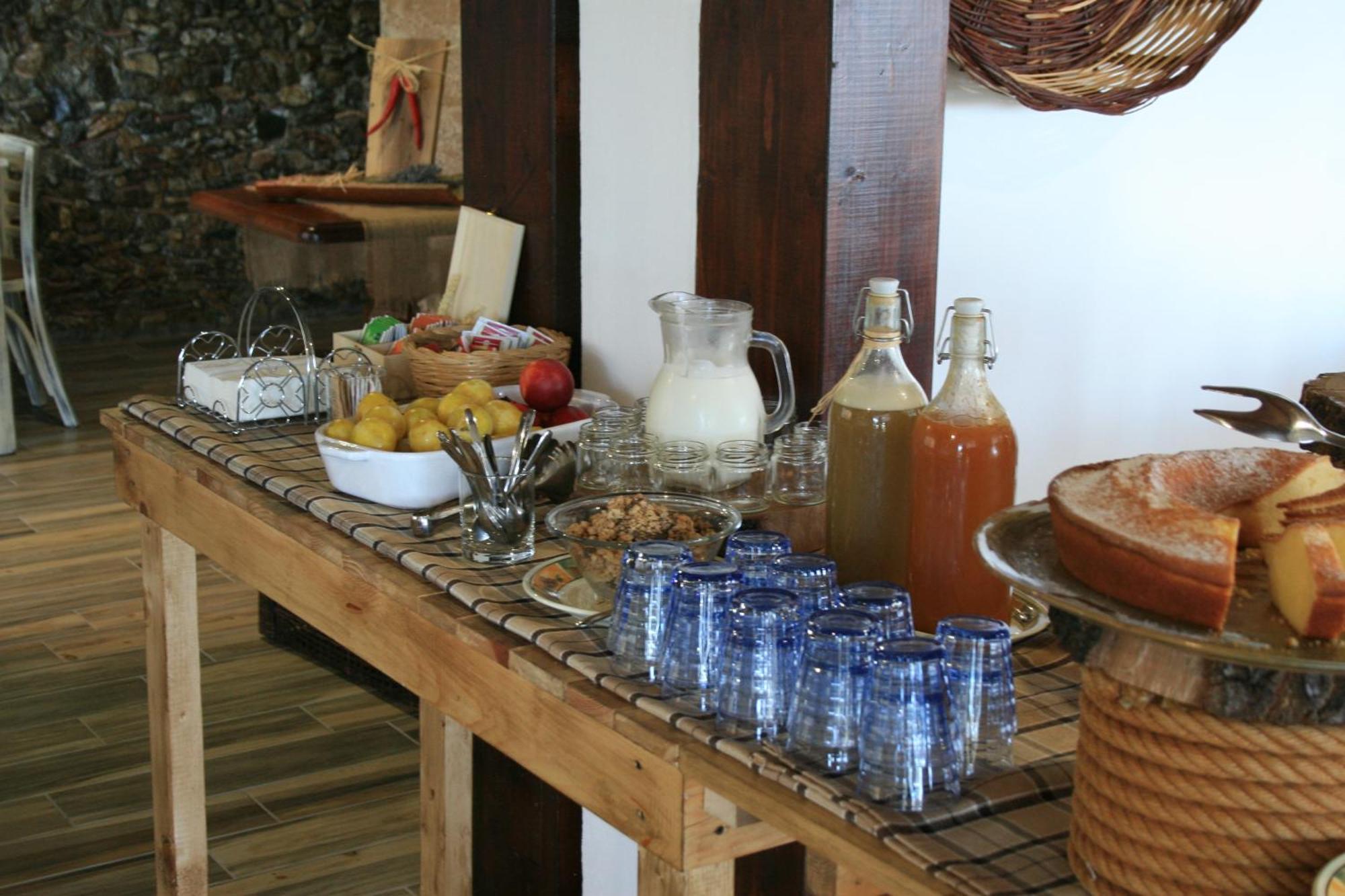 Il Podere Dell'Angelo Old Country House Белведере Маритимо Екстериор снимка